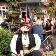 Jack Sparrow at The Queen's pub. Buy photo:401421ET