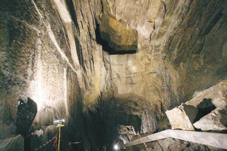 The final views of Dudley's Cathedral Cavern before it is infilled with tonnes of sand. 