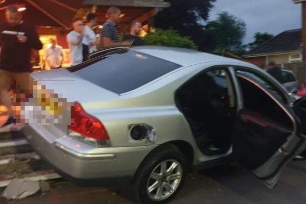 Car crashes outside Gigmill pub in Stourbridge